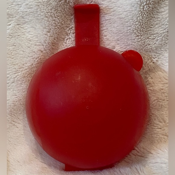 Tupperware Forget-Me-Not Hanging Fruit Vegetable Tomato Onion Keeper Container - Picture 2 of 6